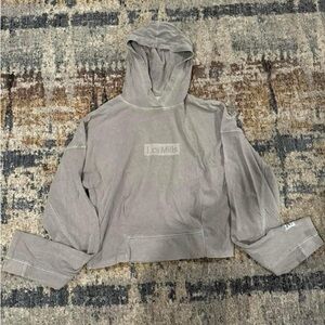 **SOLD** Les Mills Long Sleeve Hooded Top